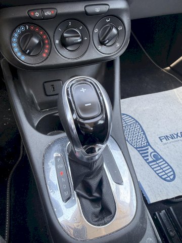 Opel Opel Corsa V 1.4 90ch Innovation Auto 5p
