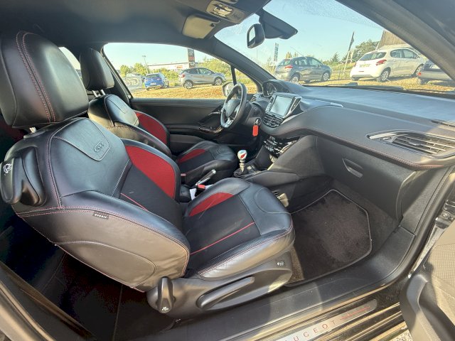 Peugeot Peugeot 208  1.6 THP 208ch GTi S&S 3p