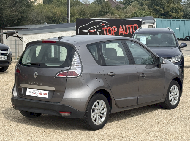 Renault Renault Scenic III (J95) 1.2 TCe 130ch energy Lounge
