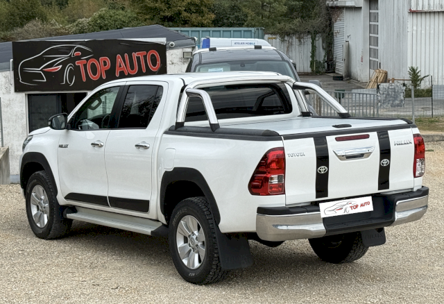 Toyota Toyota Hilux IV 2.4 D-4D 150 Double Cabine Legende