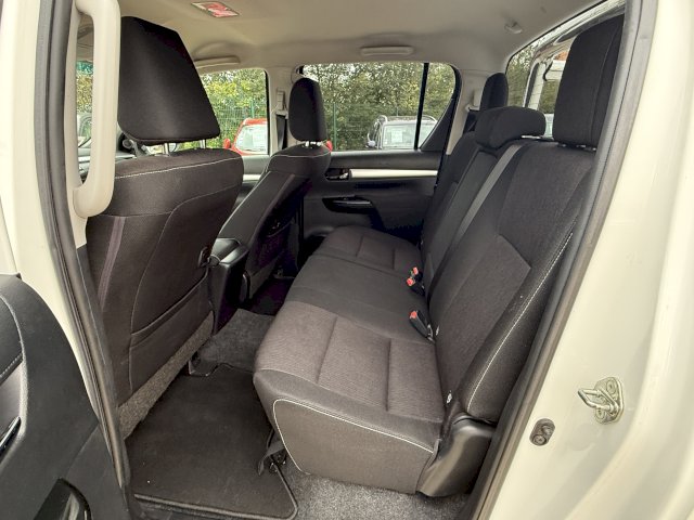 Toyota Toyota Hilux IV 2.4 D-4D 150 Double Cabine Legende