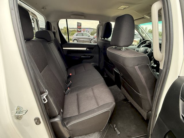 Toyota Toyota Hilux IV 2.4 D-4D 150 Double Cabine Legende