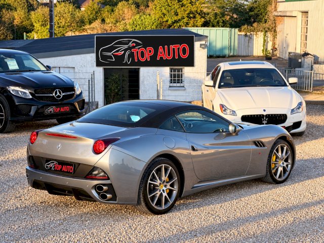 Ferrari Ferrari California  V8 4.3