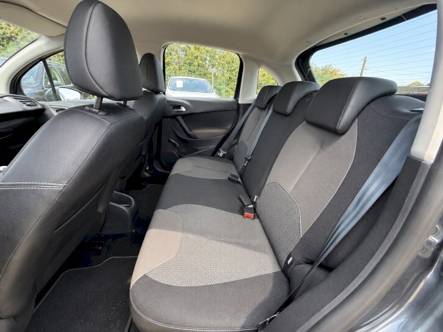 Citroën Citroën C3 II 1.0 VTi PureTech Confort